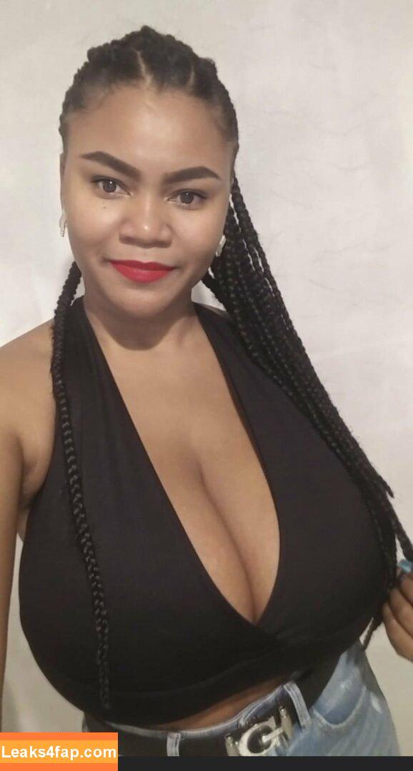 Gisselle F / gigisselle / gissy1207 leaked photo photo #0026