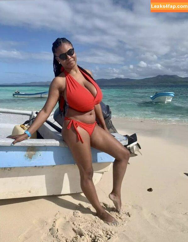 Gisselle F / gigisselle / gissy1207 leaked photo photo #0028