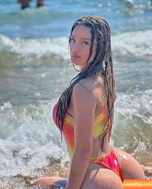 Giulia Corrado photo #0137