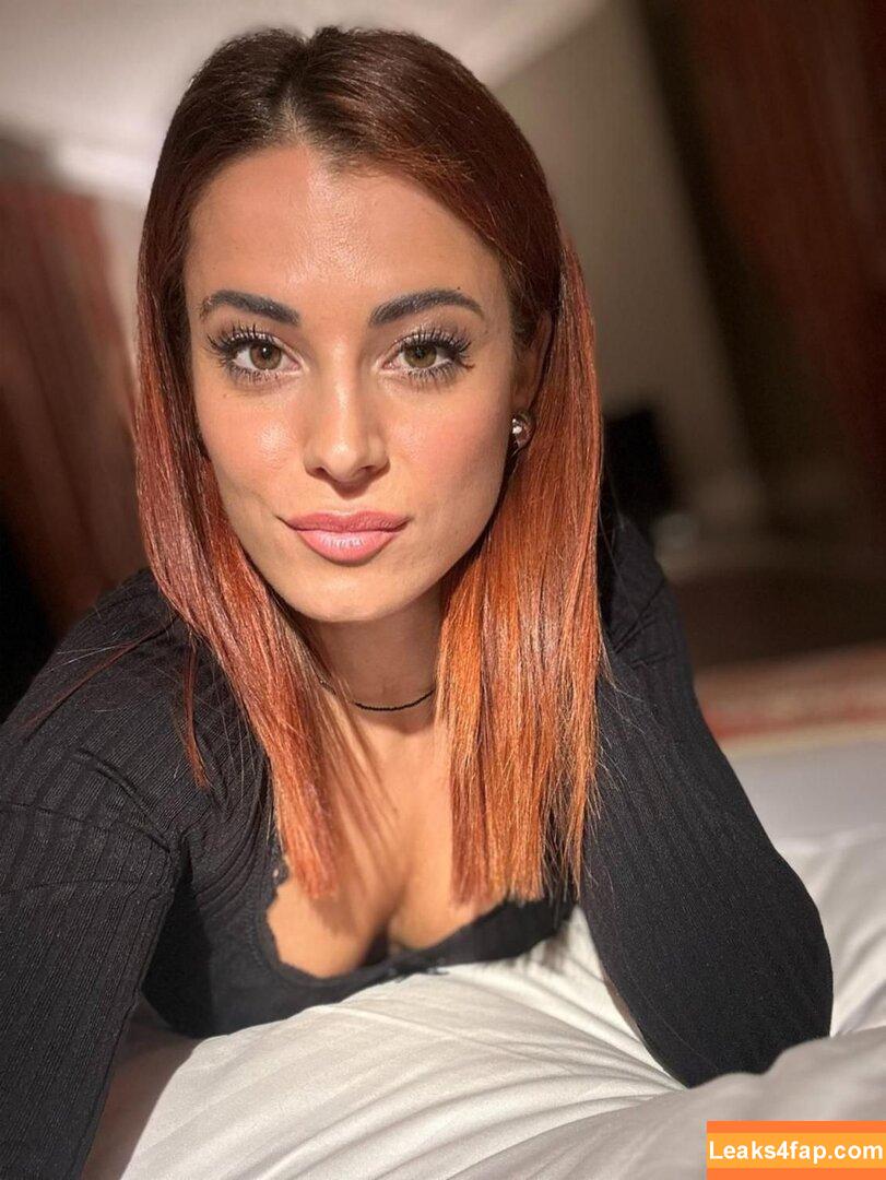 Giulia Snz /  leaked photo photo #0008
