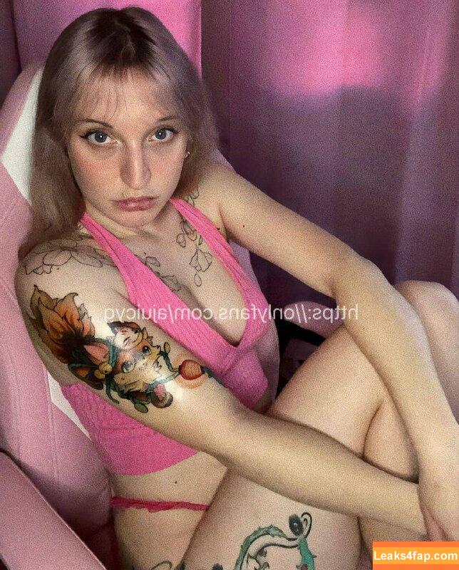 Giulia Traverso / ajuicyg leaked photo photo #0007