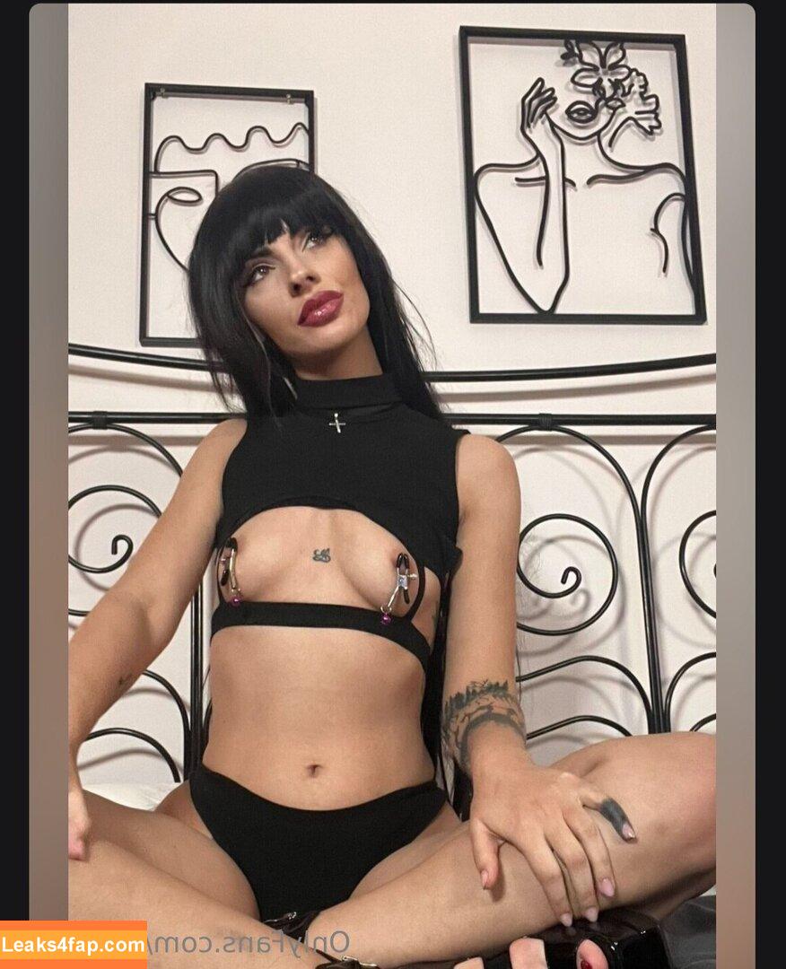 giuliafree /  leaked photo photo #0082