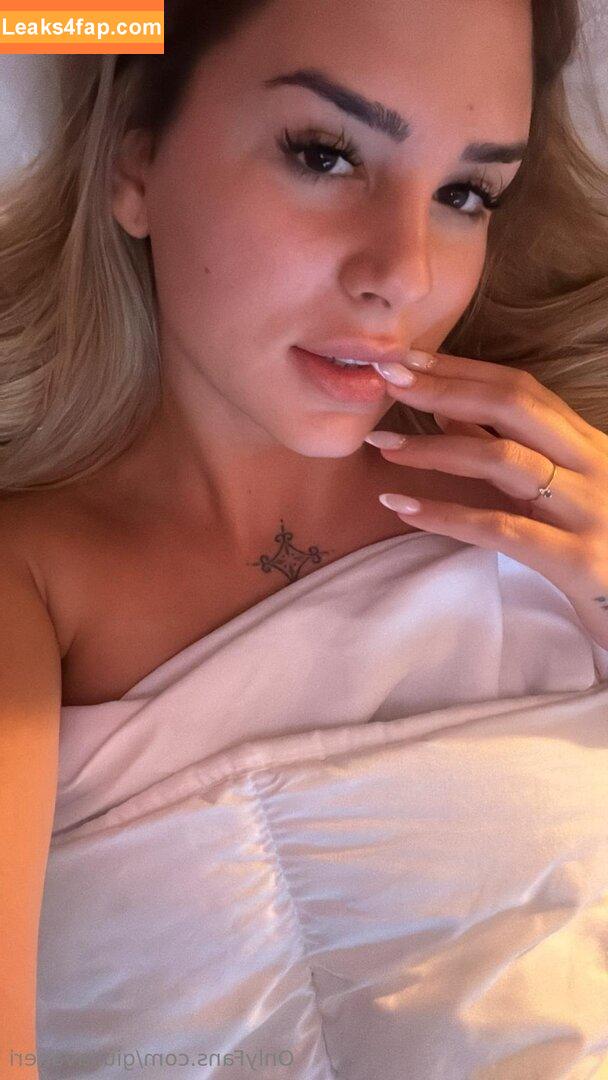 giuliavaneri /  leaked photo photo #0035