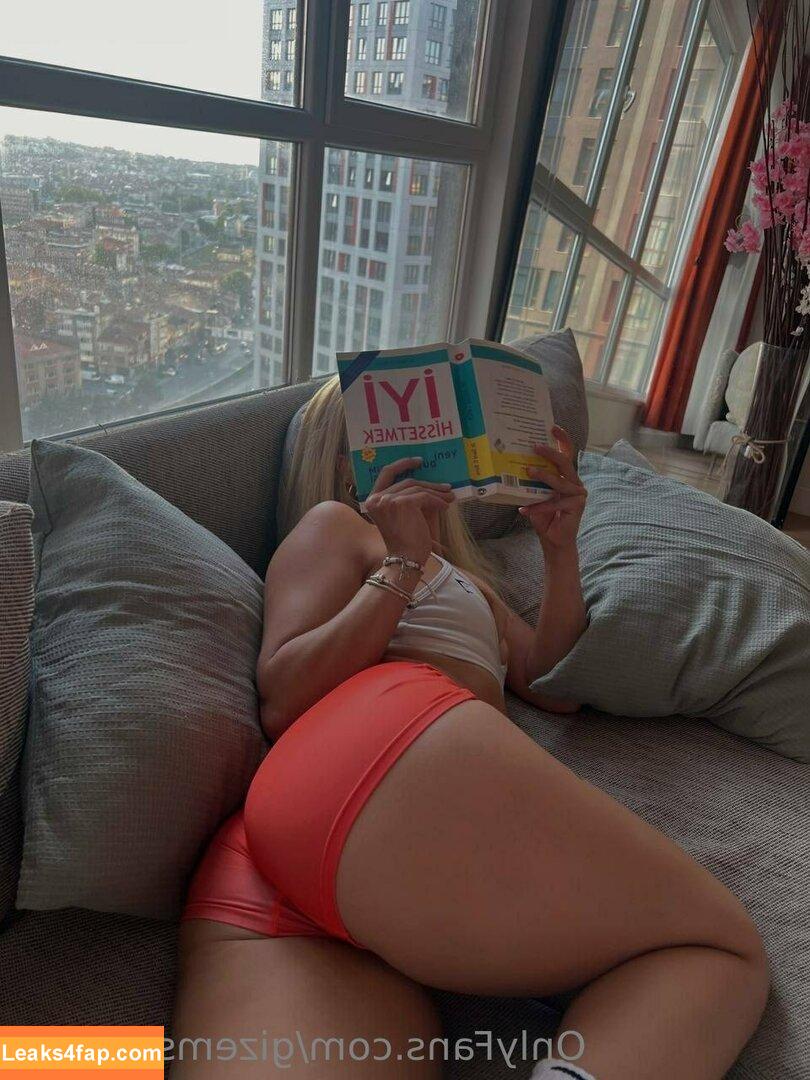 gizemsavagex / gizemsavage.x leaked photo photo #0686