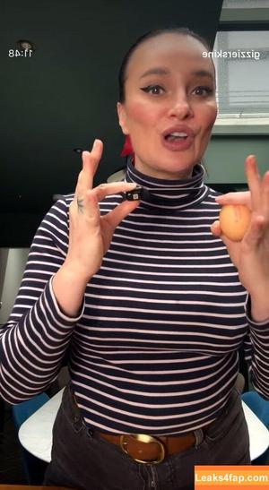 Gizzi Erskine фото #0226