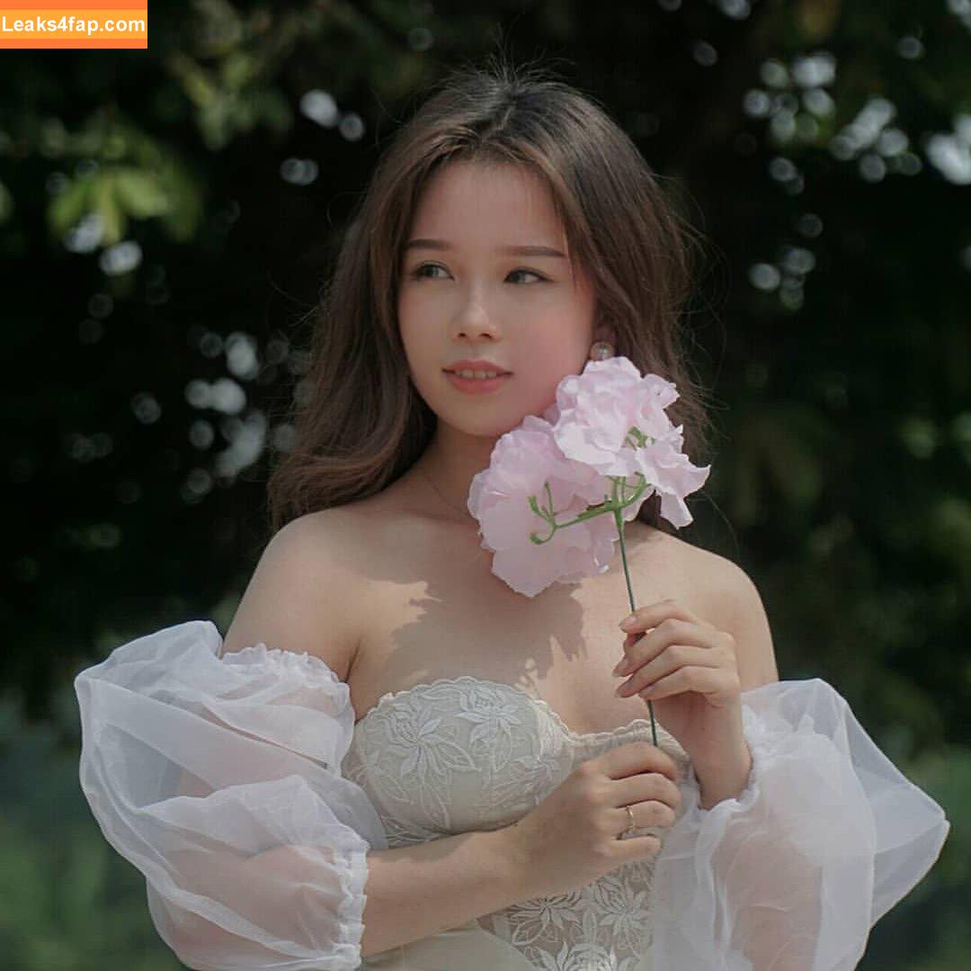 Glenda Wongso / glendawgs_ leaked photo photo #0009