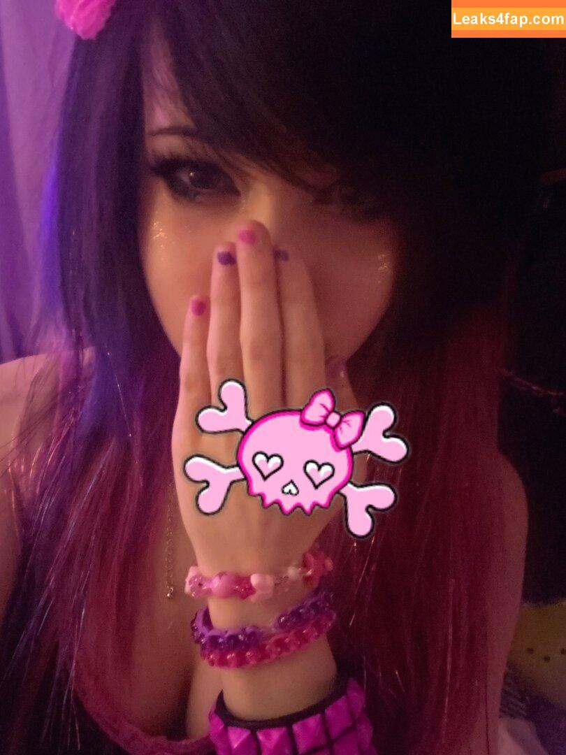 glittrkitti / glittrkitti1 leaked photo photo #0016