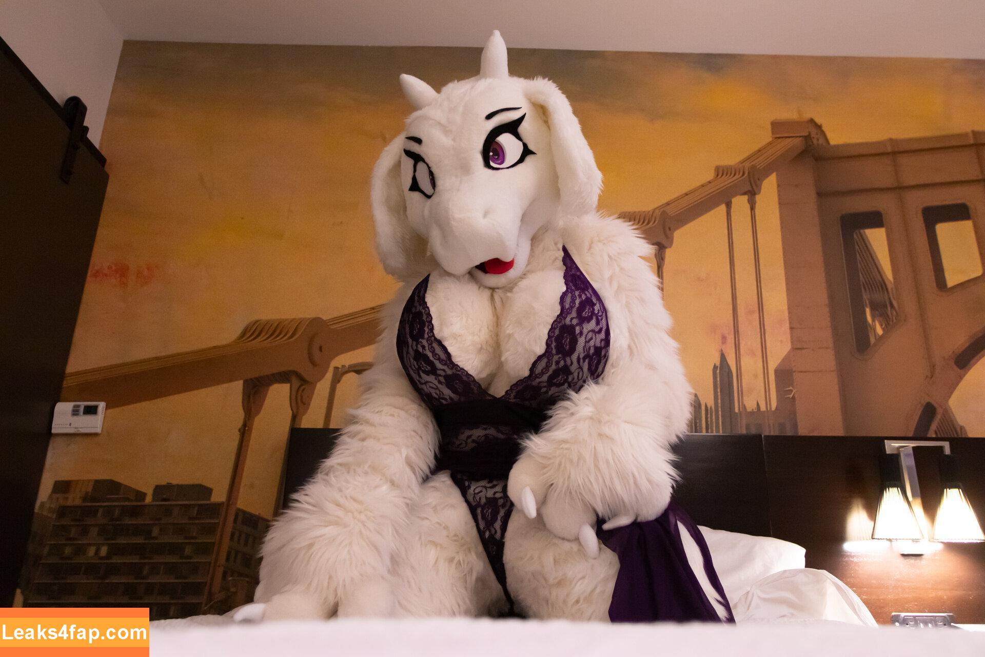 goatmom / goatmomofficial leaked photo photo #0021