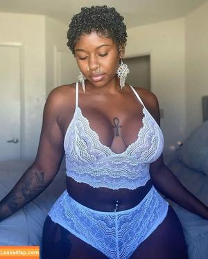Goddess Jah photo #0003