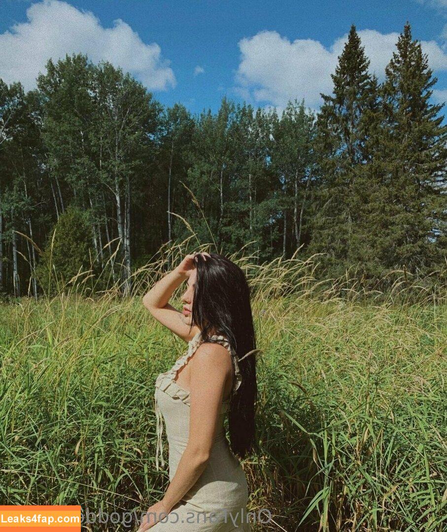 goddess-kara / cigarsensualista leaked photo photo #0063