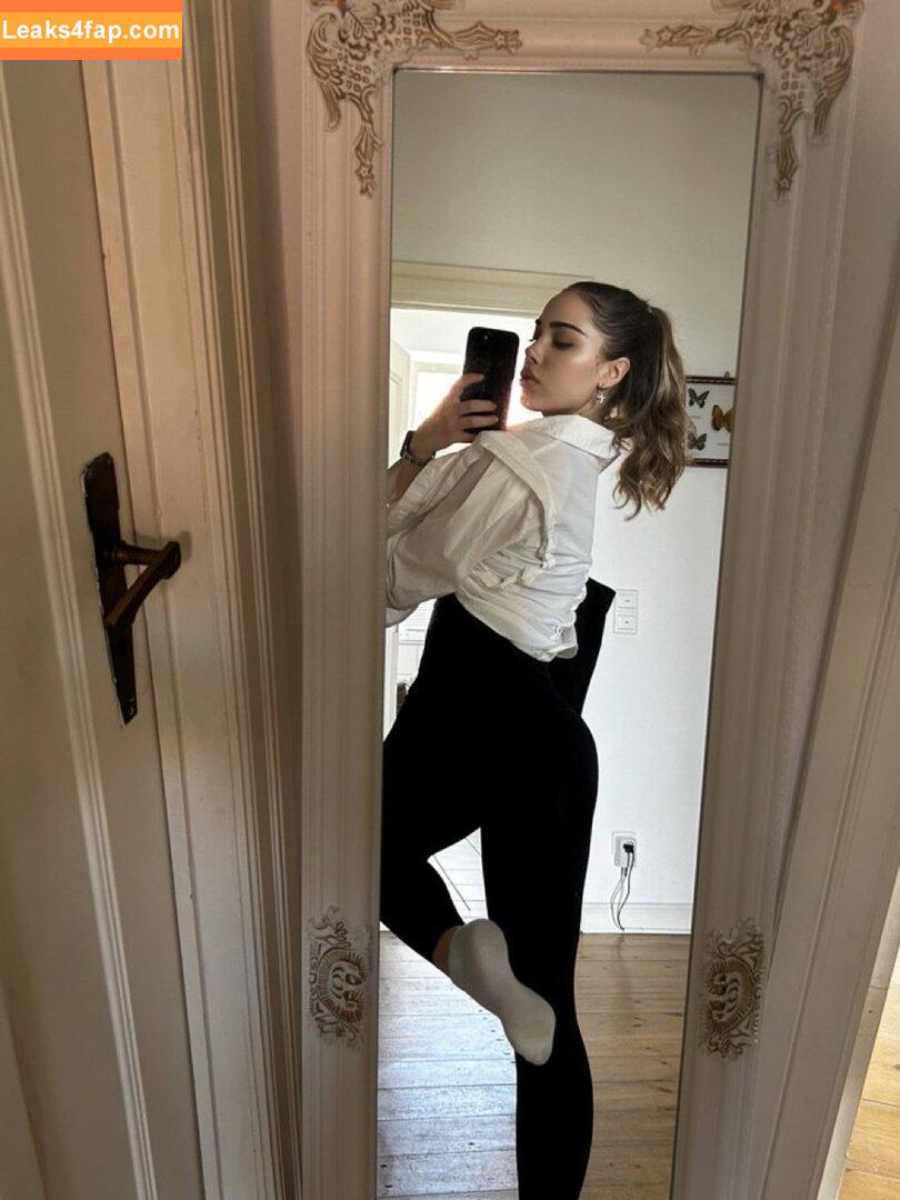 Goddess Melissa /  leaked photo photo #0016