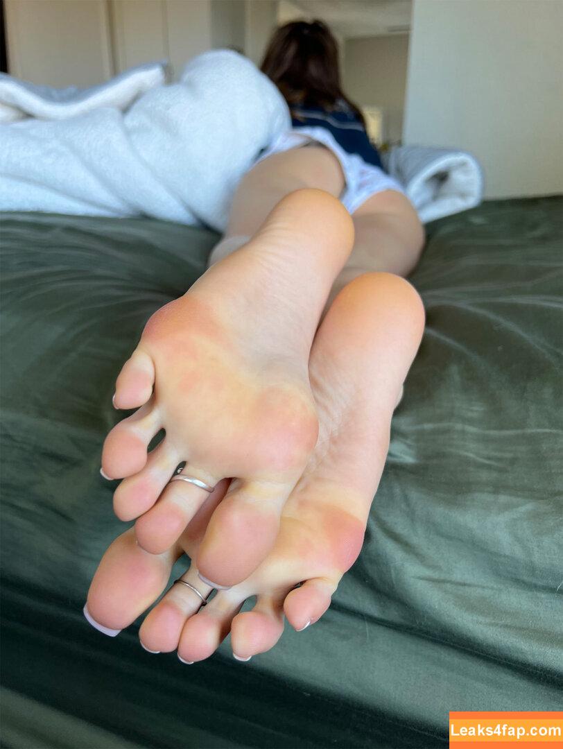 Goddess Nicci / GoddessNicci69420 / goddessniccii / msnicci_plsdomyhairbraidish leaked photo photo #0101
