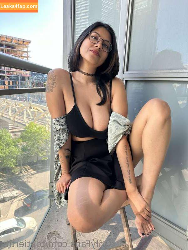 Goddess Vanessa / https: / thejadefoxxy / thevixenfiles leaked photo photo #0014