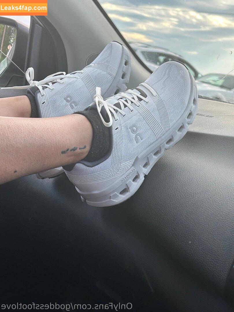 goddessfootlove / goddess.foot.love leaked photo photo #0104