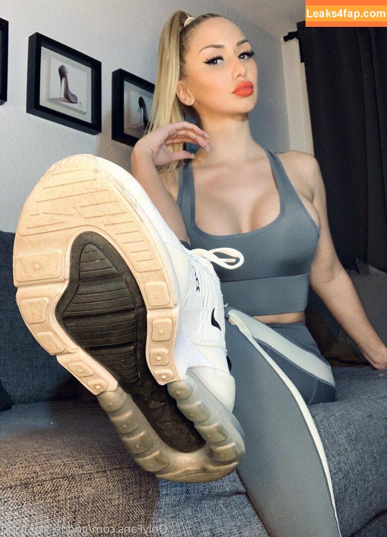 goddesskiragold / femgoddesskira leaked photo photo #0010