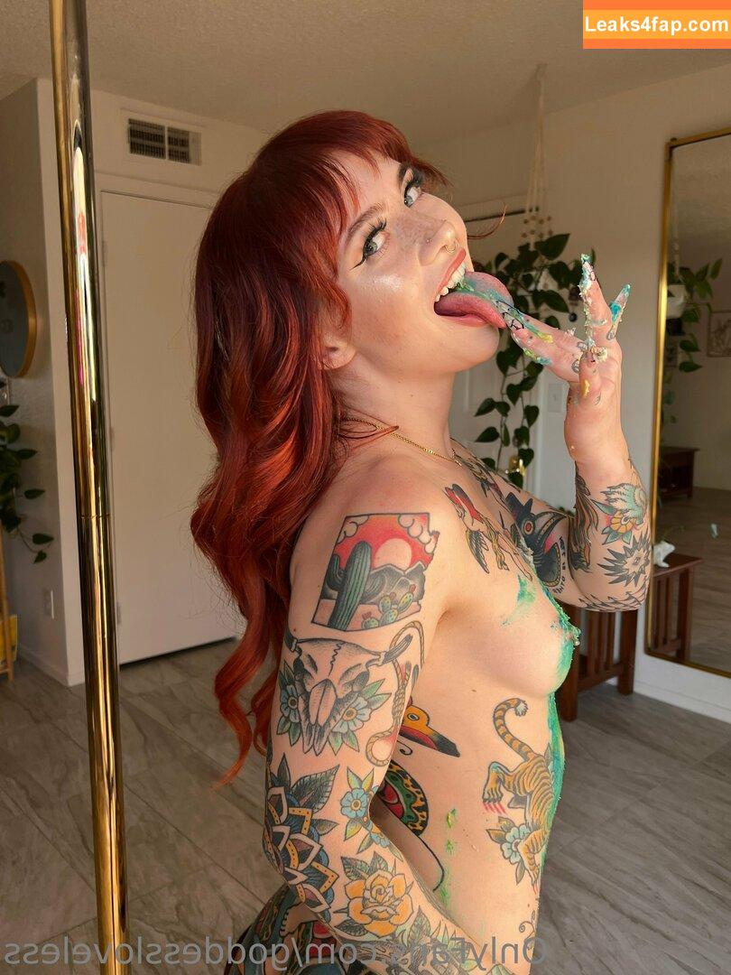 goddessloveless / stuffandmodels leaked photo photo #0045