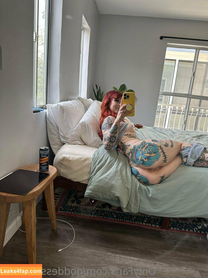 goddessloveless / stuffandmodels leaked photo photo #0138