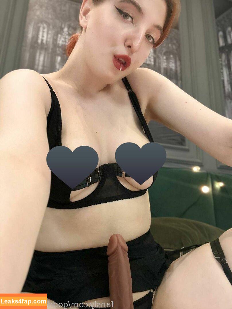 goddessMiranda / mistressmiranda_ leaked photo photo #0060