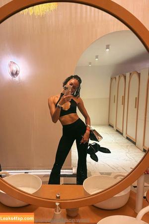 goddessrosiereed photo #0155