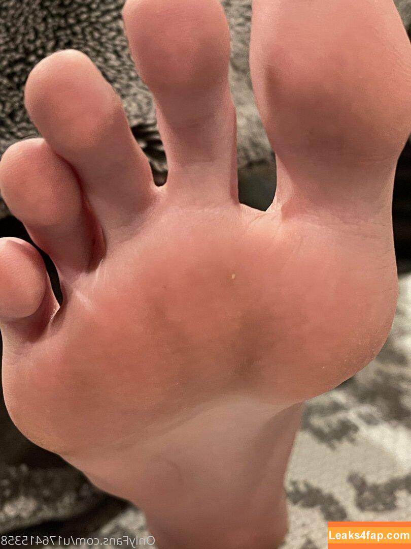 goddesszeldafeet11 /  leaked photo photo #0006