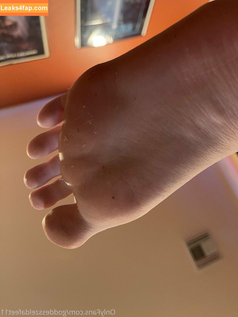 goddesszeldafeet11 /  leaked photo photo #0037