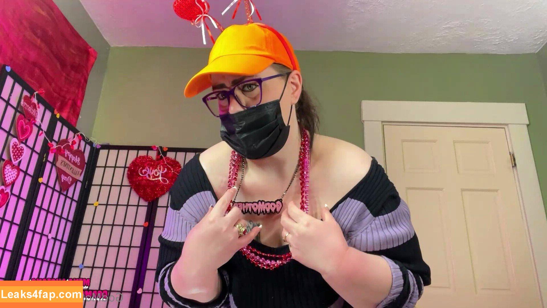 godmotherthegreatfree / forever_90s_fan leaked photo photo #0122