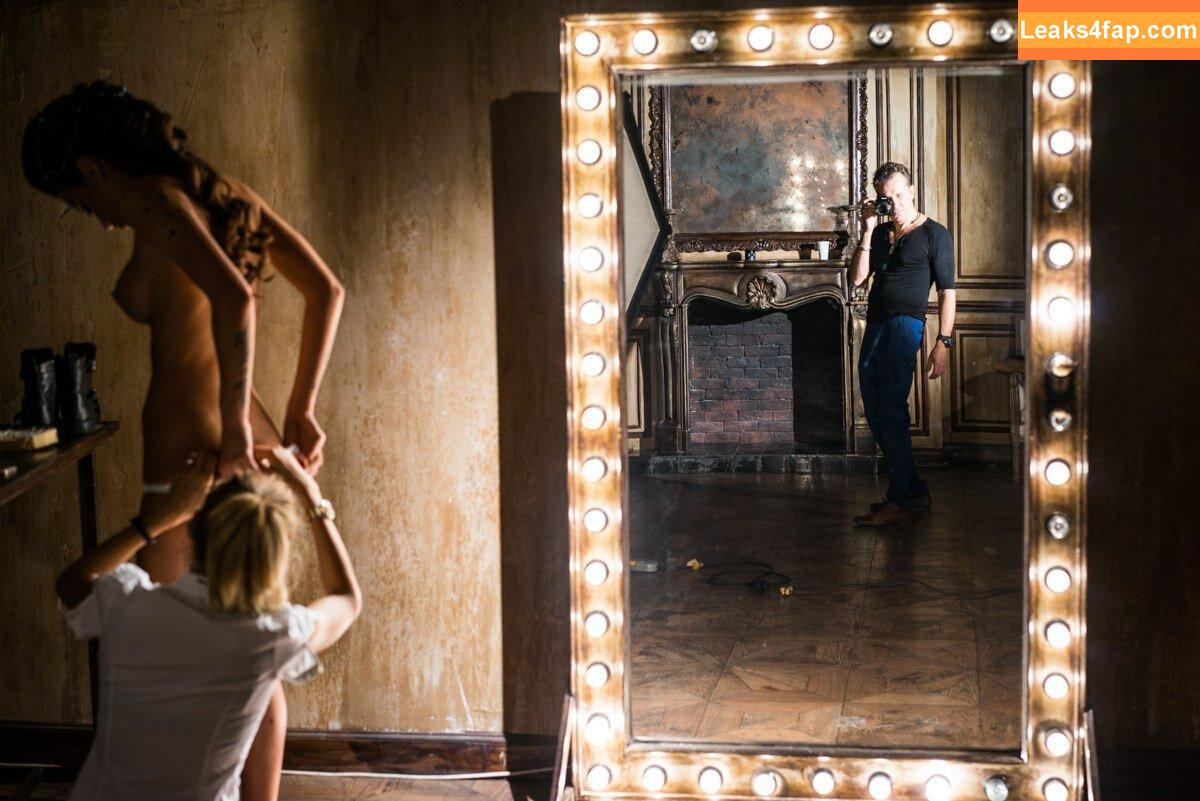 Gogo Stripper / gogo.striper / mogogogo / private show / show in club leaked photo photo #0221