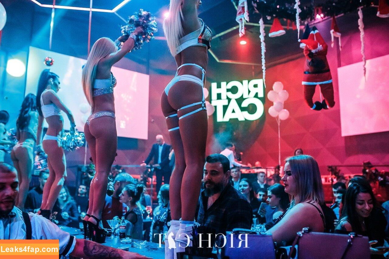 Gogo Stripper / gogo.striper / mogogogo / private show / show in club leaked photo photo #0305