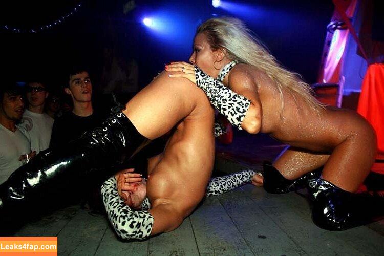 Gogo Stripper / gogo.striper / mogogogo / private show / show in club leaked photo photo #0397