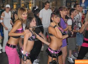 Gogo Stripper photo #0119