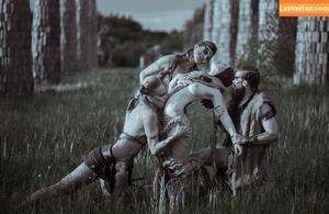 Gogo Stripper photo #0533