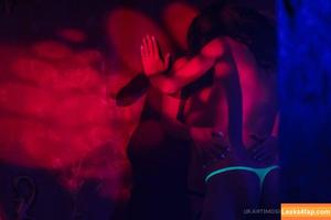 Gogo Stripper photo #0772