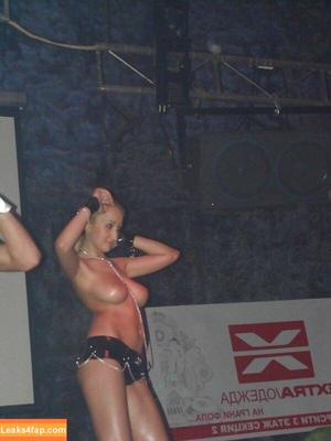 Gogo Stripper фото #0922