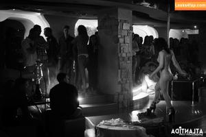 Gogo Stripper photo #0958
