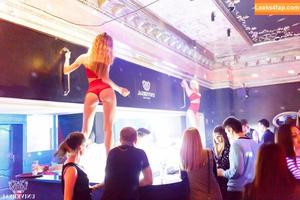 Gogo Stripper photo #1020