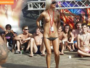 Gogo Stripper photo #1178