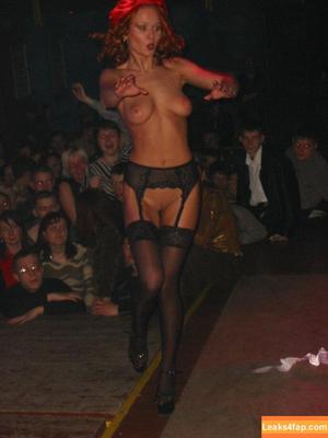 Gogo Stripper photo #1187