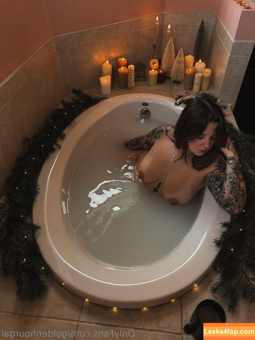 goldenhourgal / gabiii_carter / lilgoldenhourgal leaked photo photo #0030