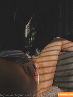 goldenhourgal photo #0032