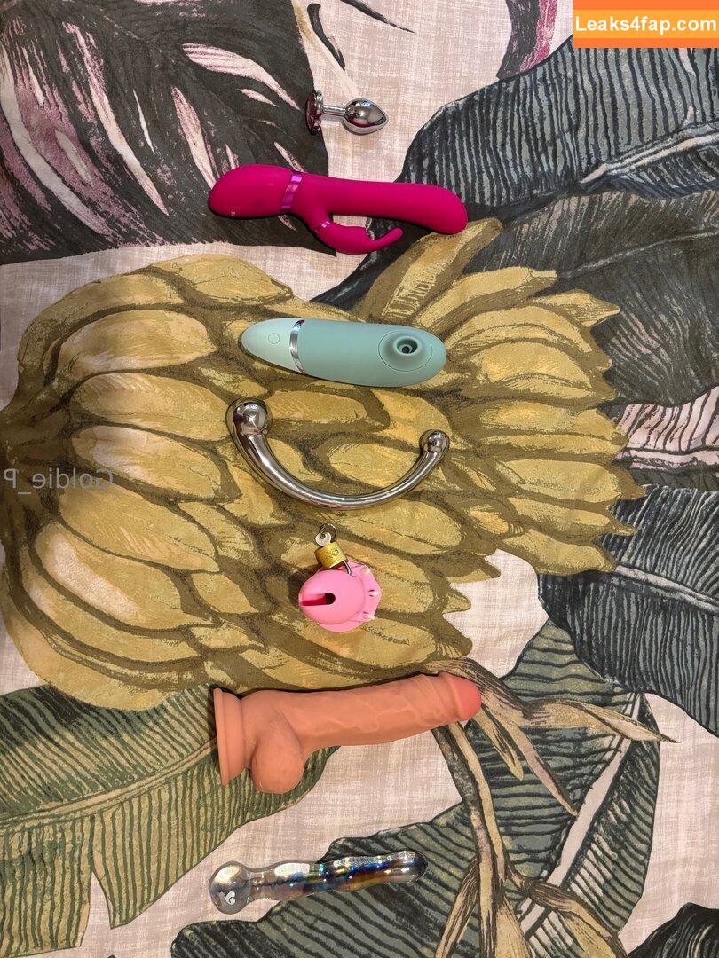 goldie_p /  leaked photo photo #0019