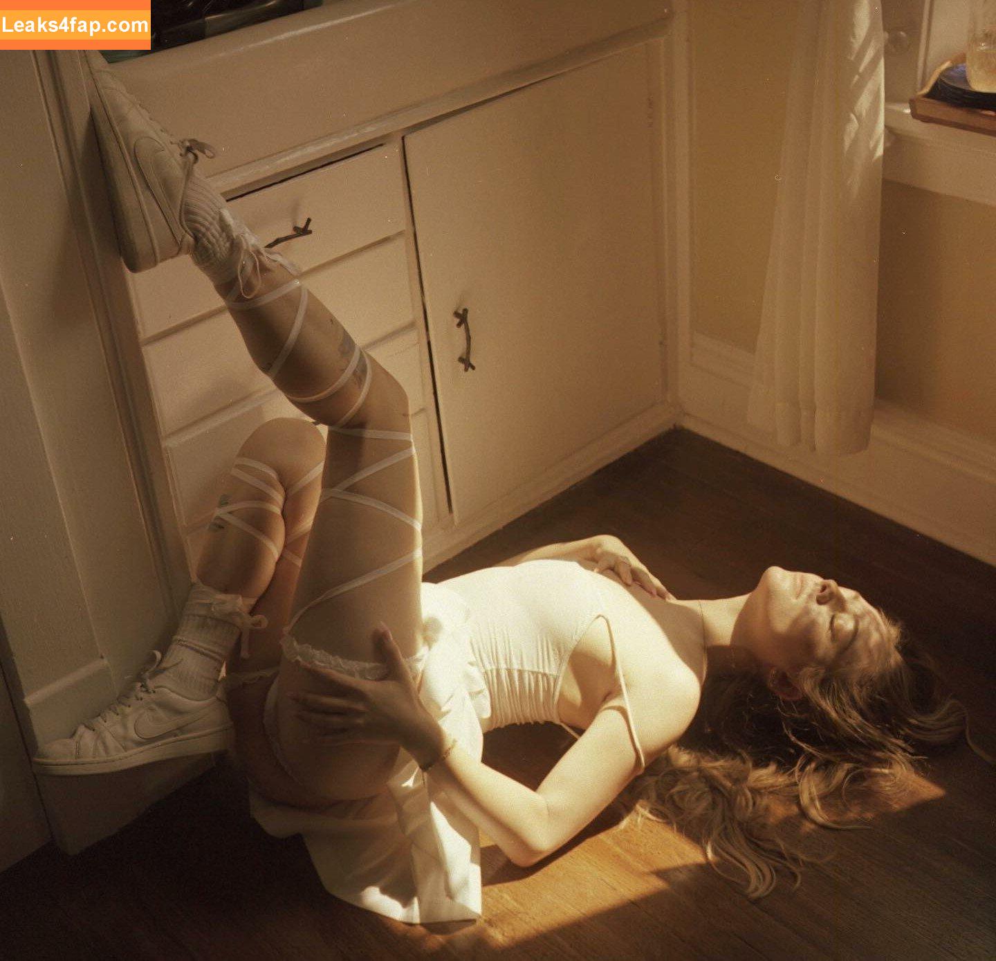 goldiegoat / Lolathefae leaked photo photo #0013