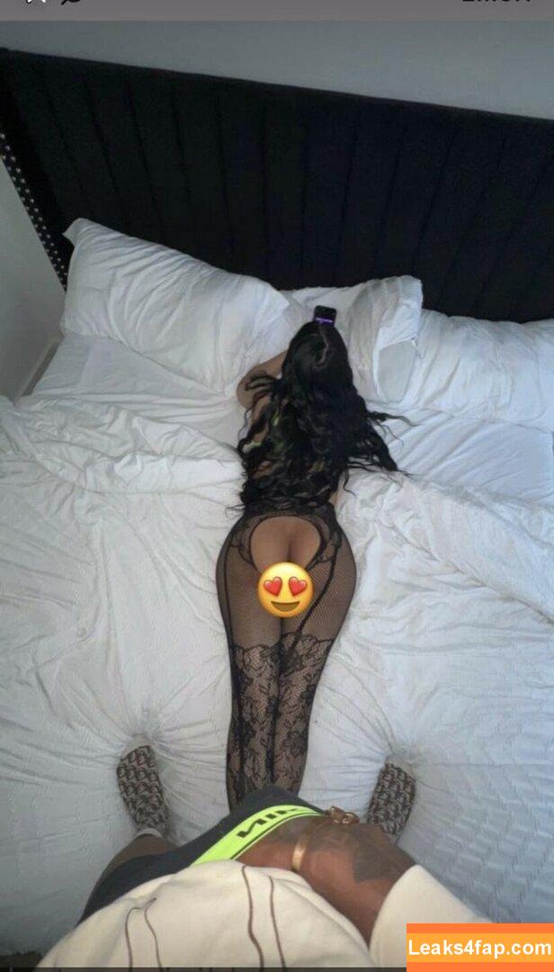 Goldjuicexrated / oliviag0ld leaked photo photo #0008