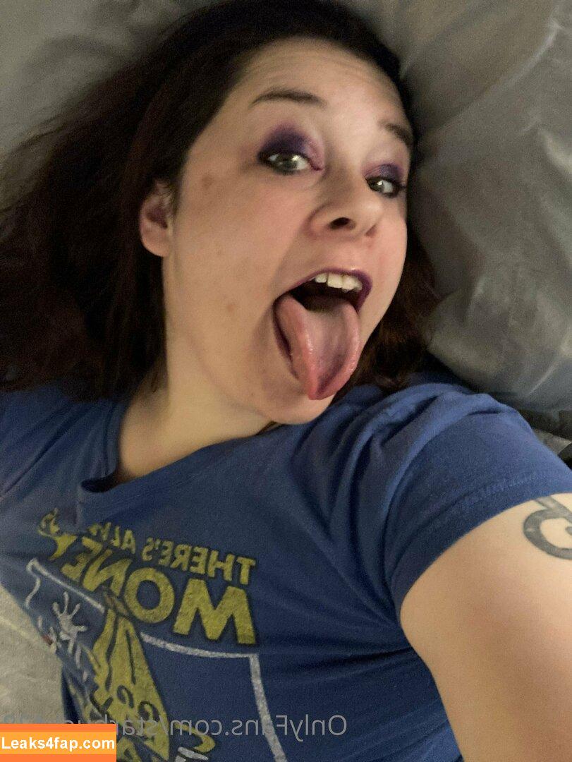 goodgirlgiggles /  leaked photo photo #0042