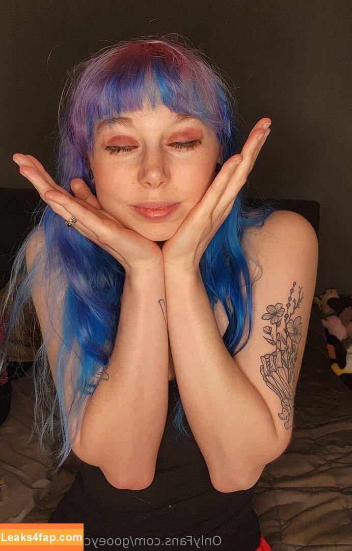 gooeychewycosplay / gooeychewy_cosplay leaked photo photo #0158