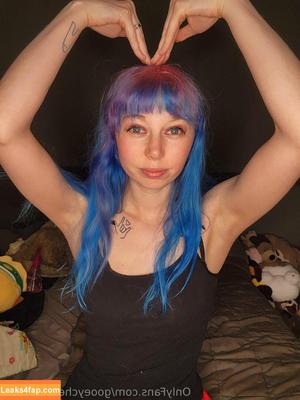 gooeychewycosplay photo #0159
