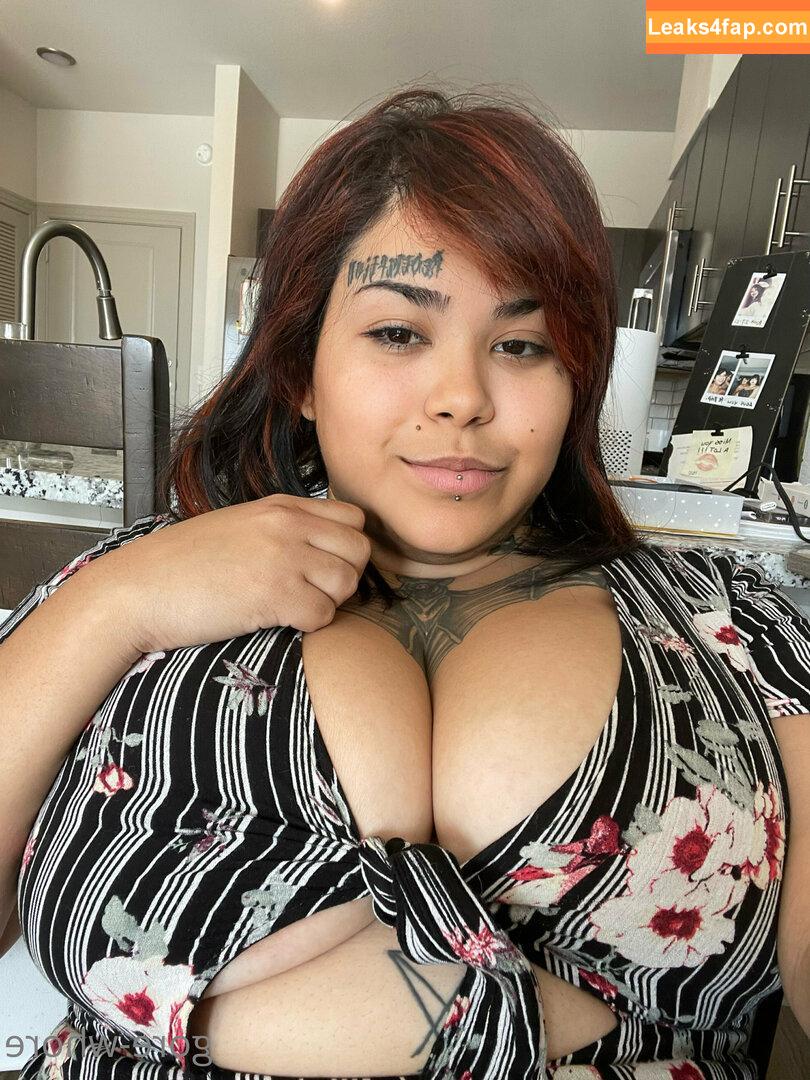 gore-whore / oxalyssamarie leaked photo photo #0172