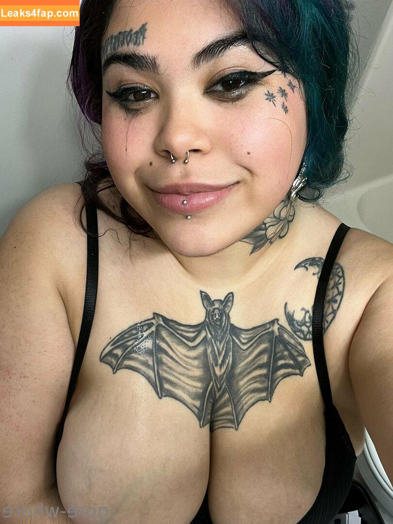 gore-whore / oxalyssamarie leaked photo photo #0252