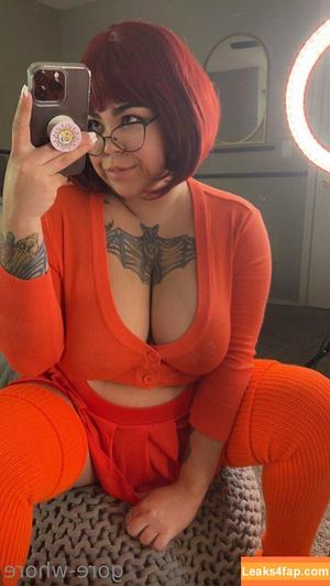 gore-whore photo #0441