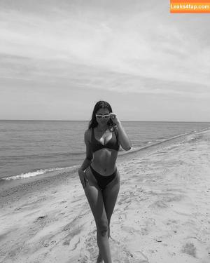 Gorgeous Sophia Fio Rito photo #0003