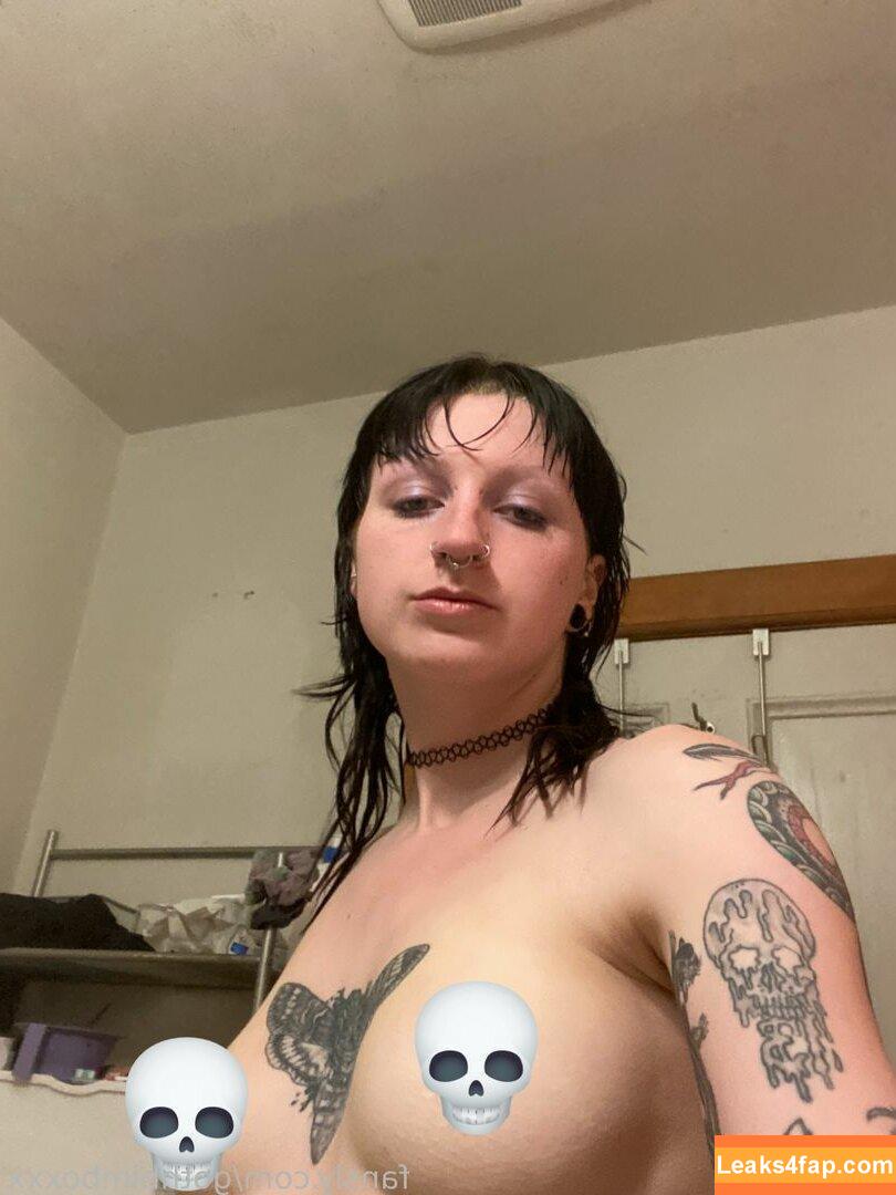 gothbimboxxx /  leaked photo photo #0003